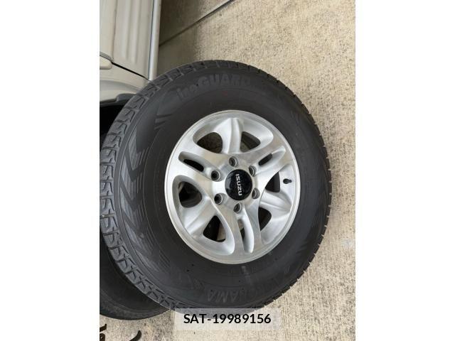 Isuzu WIZARD 2001-03 8372412-7
