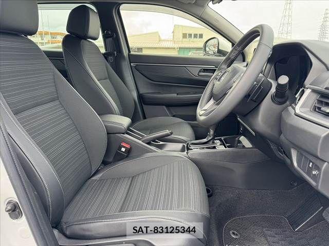 Honda WR-V 2025-02 5883331-15