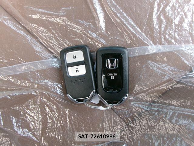 Honda WR-V 2026-03 6674230-28