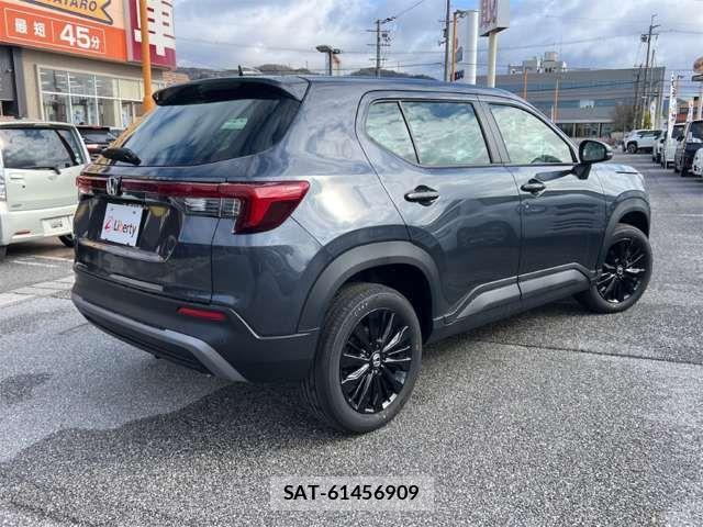 Honda WR-V 2025-12 6915734-7
