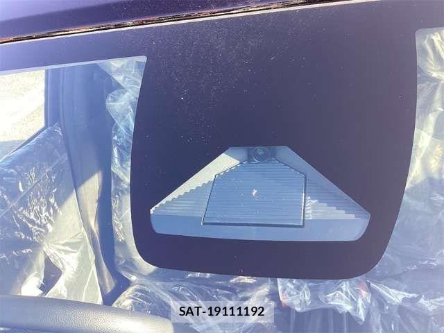 Honda WR-V 2025-12 6915758-13
