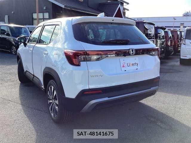 Honda WR-V 2025-10 6915729-9