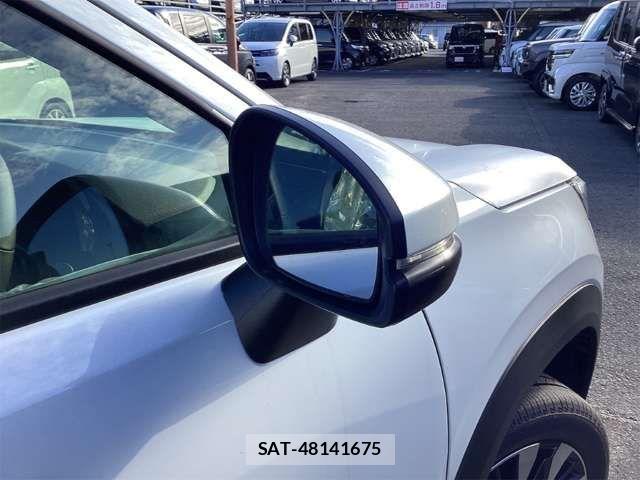 Honda WR-V 2025-10 6915729-14