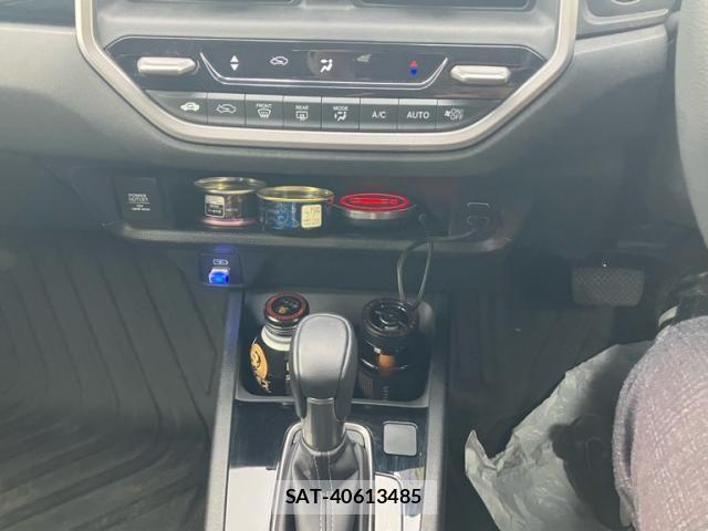 Honda WR-V 2025-02 7563114-17