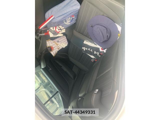 Honda WR-V 2025-06 7621494-9