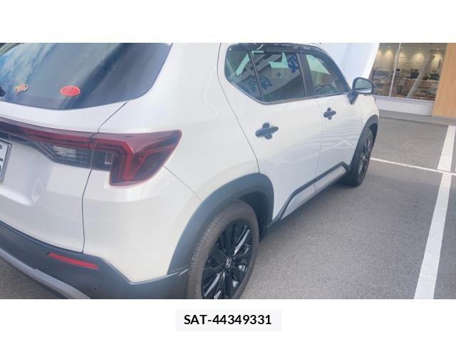 Honda WR-V 2025-06 7621494-21