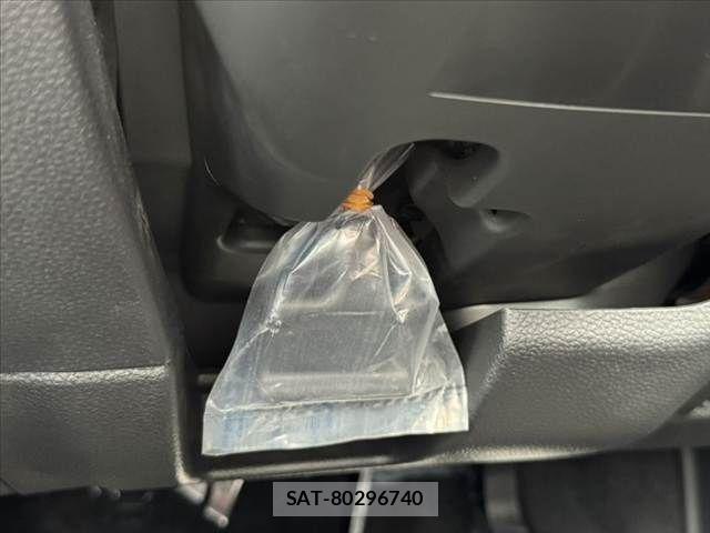 Honda WR-V 2025-07 7621497-26