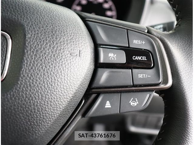 Honda WR-V 2024-11 7880659-14