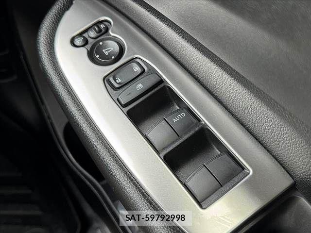 Honda WR-V 2025-01 7880661-22