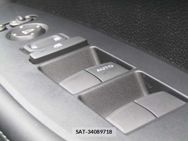 Honda WR-V 2024-09 8039338-8