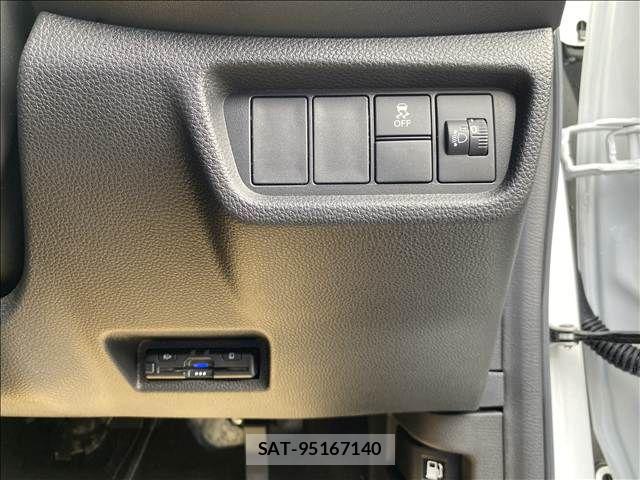 Honda WR-V 2024-06 8102869-10