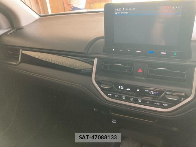 Honda WR-V 2025-07 8102870-13
