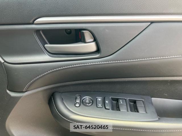 Honda WR-V 2024-09 8232508-11