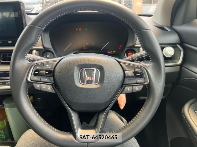 Honda WR-V 2024-09 8232508-13