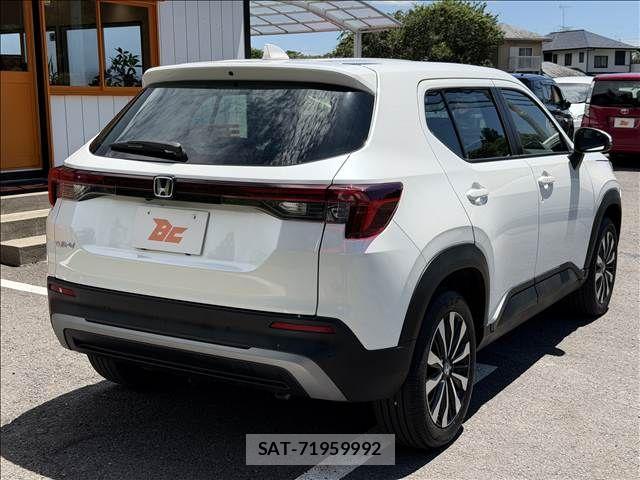 Honda WR-V 2024-09 8247228-23