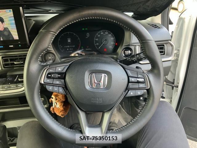 Honda WR-V 2024-10 8338587-15