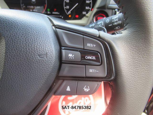 Honda WR-V 2025-10 8369899-17