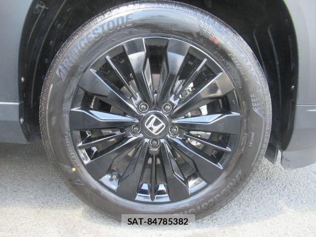 Honda WR-V 2025-10 8369899-24