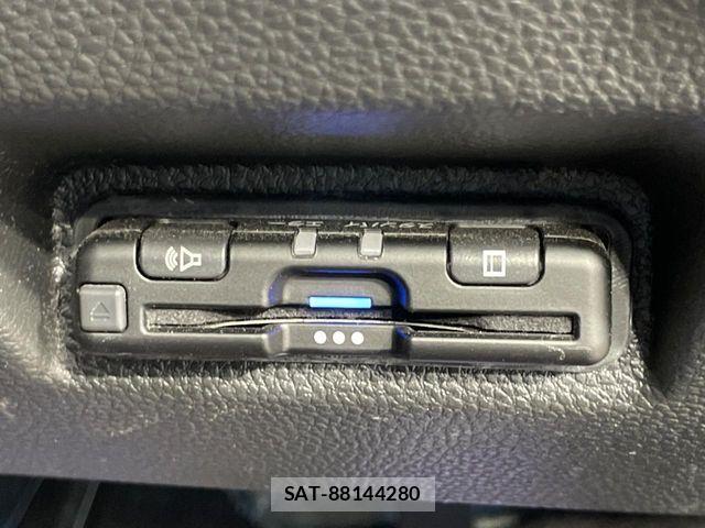 Honda WR-V 2024-07 8369900-6