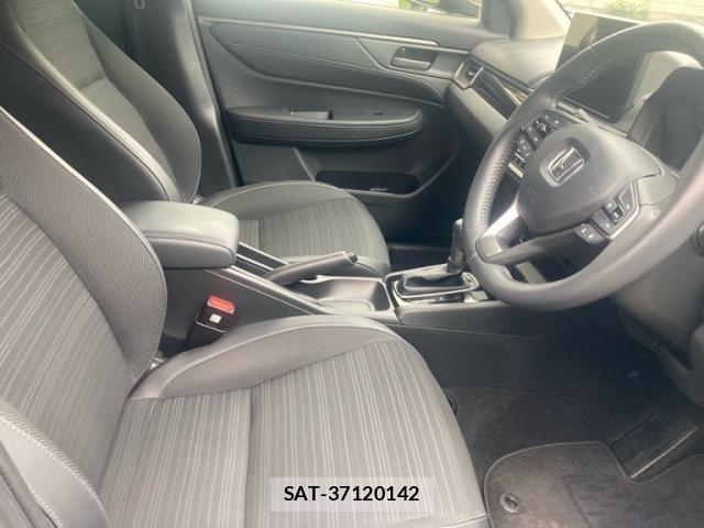 Honda WR-V 2025-01 8686970-12