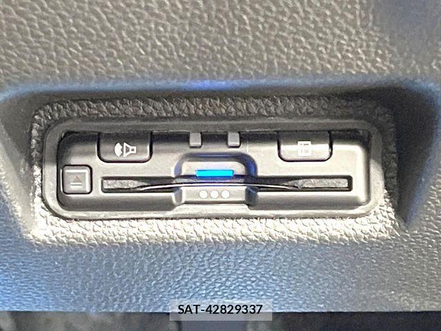 Honda WR-V 2024-09 8686965-6