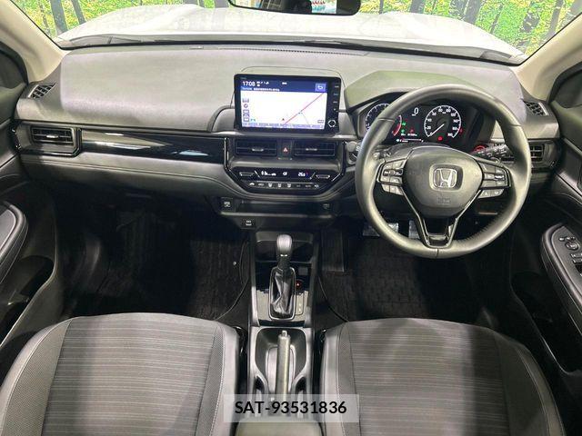 Honda WR-V 2025-03 8832621-1