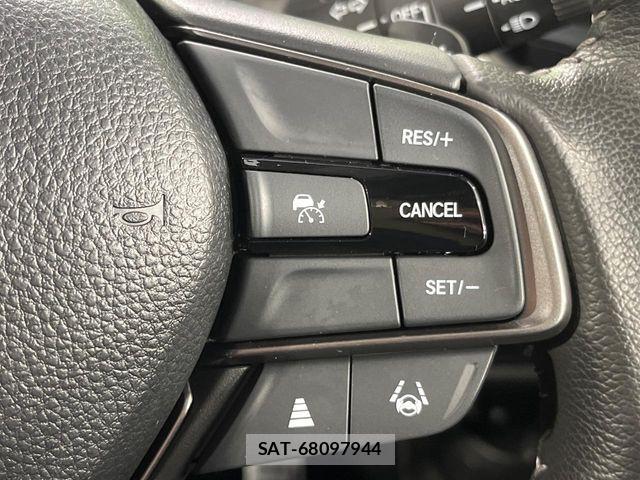 Honda WR-V 2024-04 8883070-5