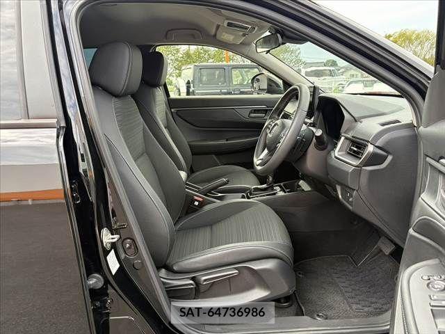 Honda WR-V 2025-03 8883073-15