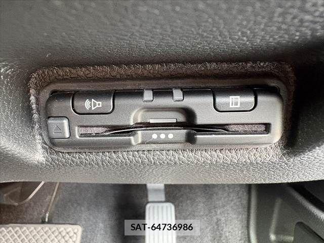 Honda WR-V 2025-03 8883073-6
