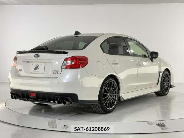 Subaru WRX S4 2018-10 1610622-5