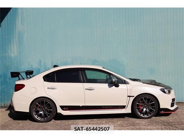 Subaru WRX S4 2017-04 1830410-3