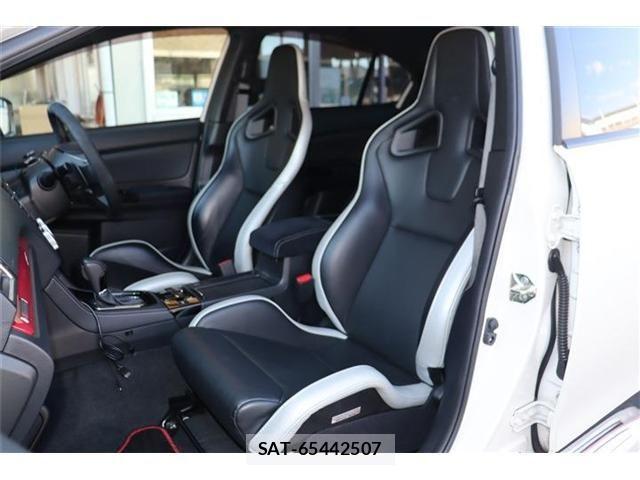 Subaru WRX S4 2017-04 1830410-5