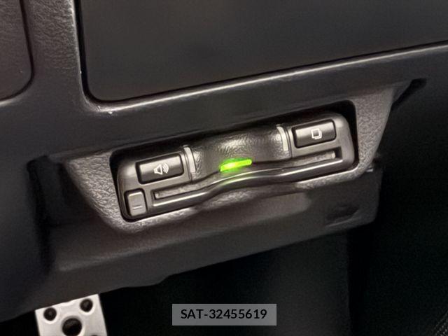 Subaru WRX S4 2022-03 2253237-22