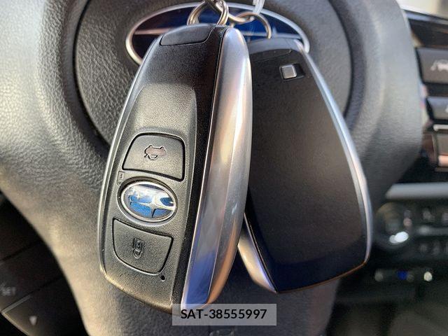 Subaru WRX S4 2016-03 2681563-11