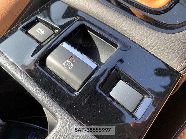 Subaru WRX S4 2016-03 2681563-6