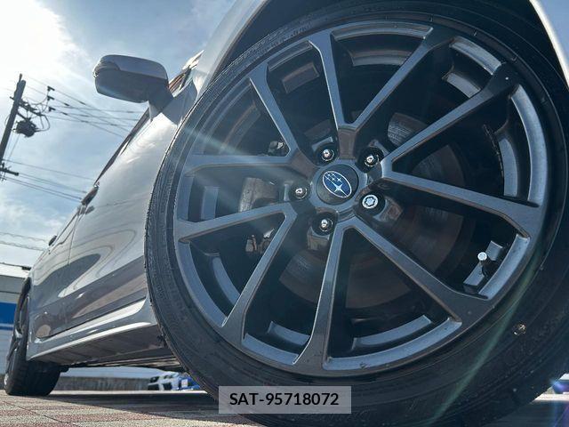 Subaru WRX S4 2018-08 3392059-11