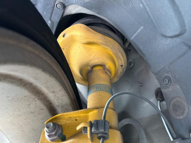Subaru WRX S4 2017-09 3688603-9