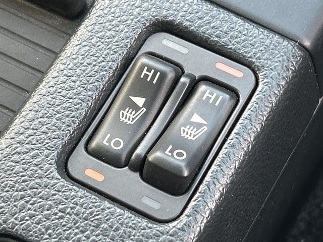 Subaru WRX S4 2017-09 3688603-10