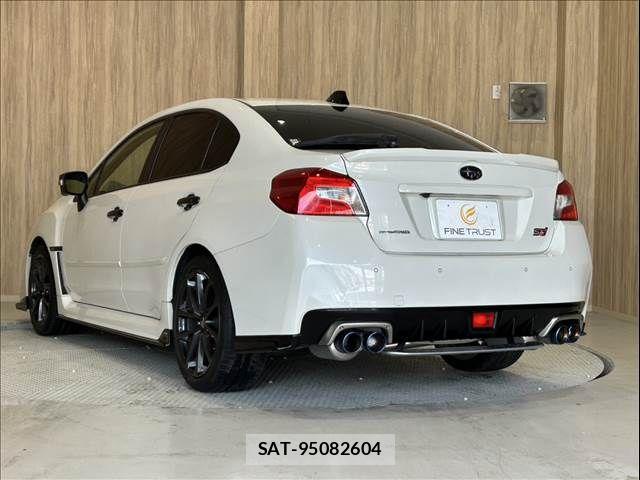 Subaru WRX S4 2017-08 4995988-21