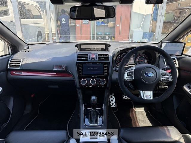 Subaru WRX S4 2017-01 6135986-16