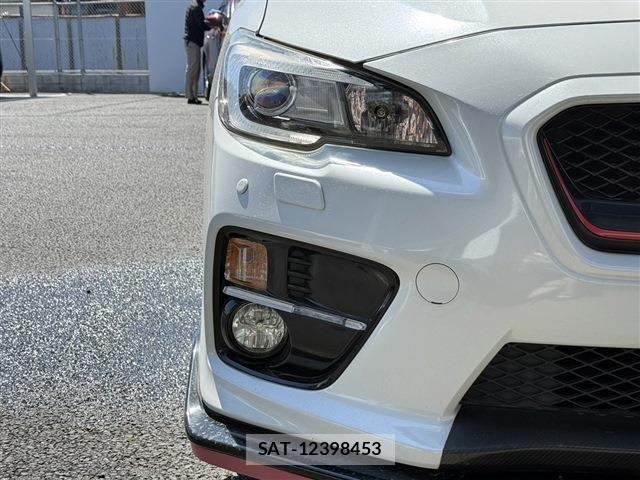 Subaru WRX S4 2017-01 6135986-23