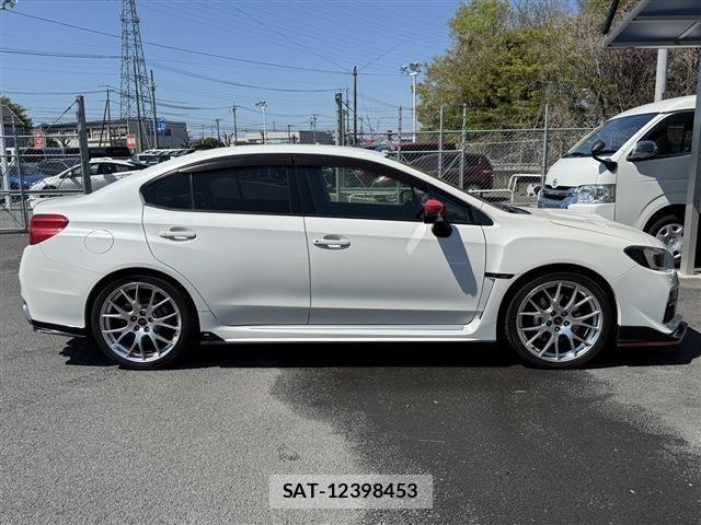 Subaru WRX S4 2017-01 6135986-7