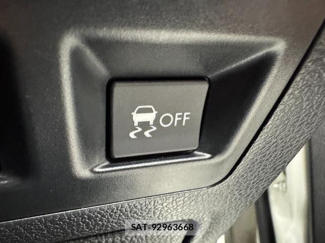 Subaru WRX S4 2017-11 6717815-22