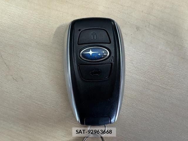 Subaru WRX S4 2017-11 6717815-29
