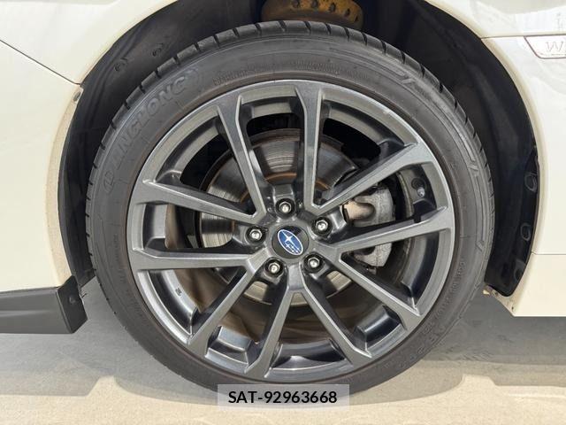 Subaru WRX S4 2017-11 6717815-7