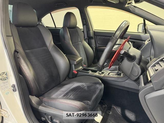 Subaru WRX S4 2017-11 6717815-8