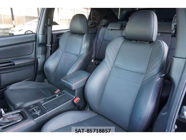 Subaru WRX S4 2018-10 6818126-17