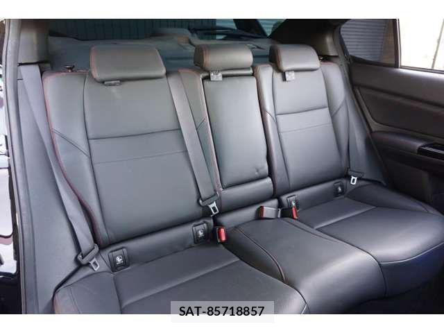 Subaru WRX S4 2018-10 6818126-18