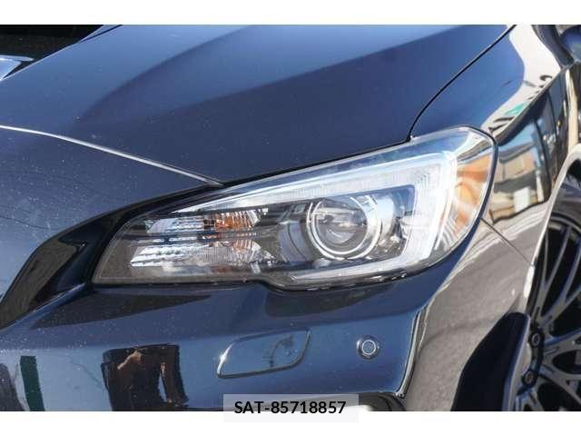 Subaru WRX S4 2018-10 6818126-27