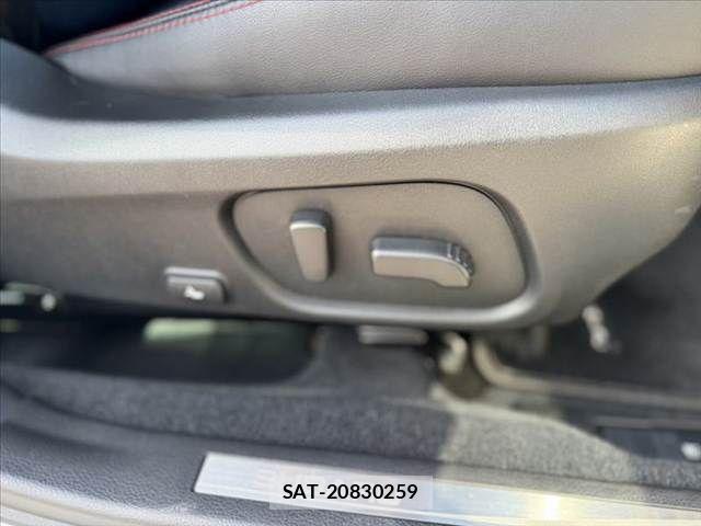 Subaru WRX S4 2017-08 7227480-6